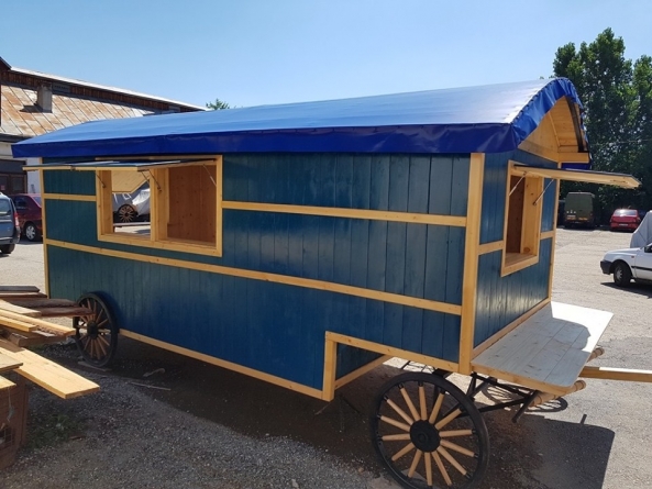 Romsilva s-a apucat de fabricat trăsuri fast-food