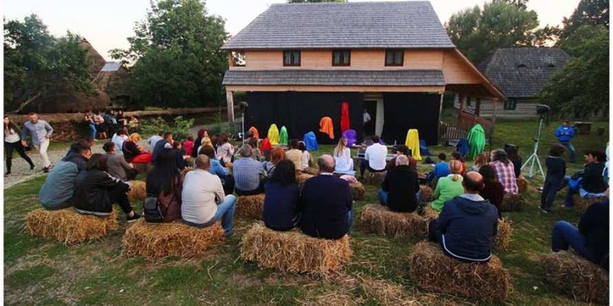 A III-a ediție a Festivalului “Repere, mituri, identități” la Muzeul Satului din Baia Mare