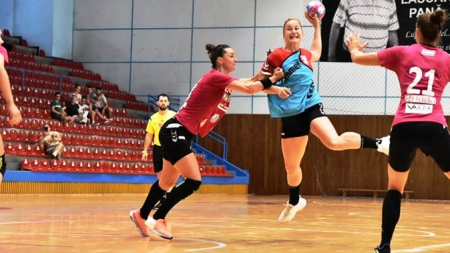 Handbalistele de la Minaur la ”Castane”: întâi parada și apoi meciul
