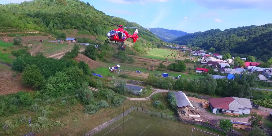 Concentrare de forțe în Munții Țibleșului: 12 turiști britanici salvați, ca la antrenament, de jandarmii montani