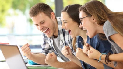 S-au afișat rezultatele de la simularea examenului de Bacalaureat; Numeroși elevi maramureșeni au reușit să obțină note de 10