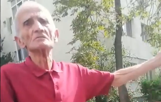 Povestea băimăreanului care nu a vrut să plece nicăieri, dar s-a trezit cu mașina într-o conductă de  gaz (VIDEO)