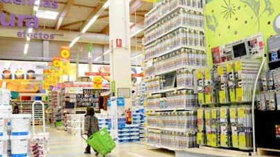 Maramureșeni implicați într-o rețea care a furat mărfuri de 1,1 milioane de euro din Franța și Belgia