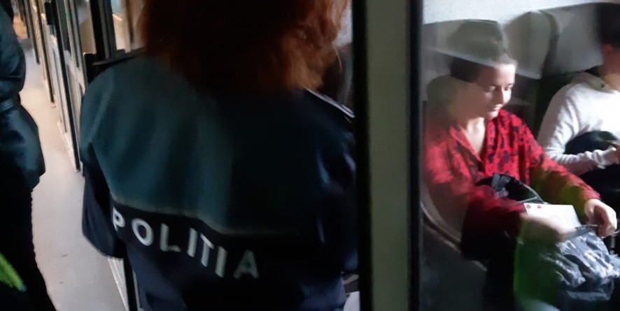 Elevii care fac naveta cu trenul, incluși în campania ”10 pentru siguranță”