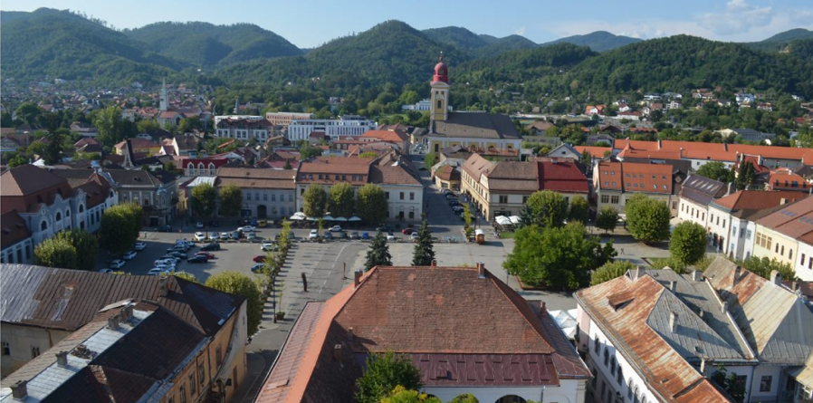 Expoziția foto ”Găsește-ți locul în oraș”