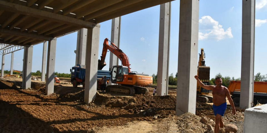 Centru de întreținere și reparații avioane, chiar lipit de aeroportul băimărean