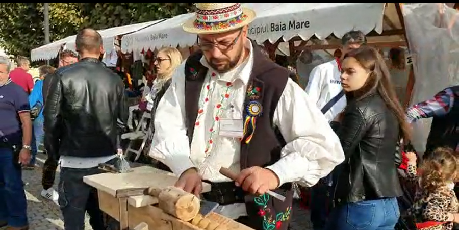 Meșterul popular care a dat Italia pentru Maramureșul natal