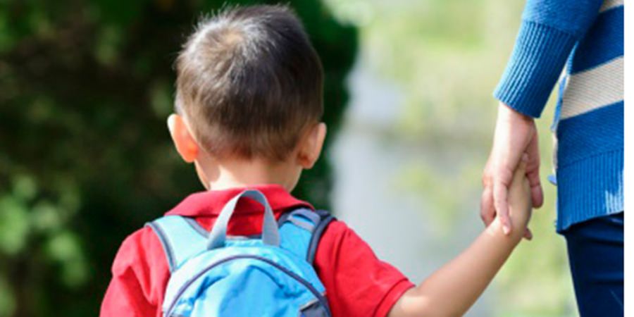 Dacă îndeplinesc anumite condiții, preșcolarii primesc stimulente educaționale sub formă de tichete sociale