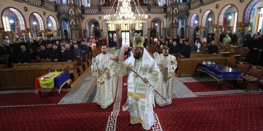 Stareţul Mănăstirii Rohia la conferință preoțească de toamnă (GALERIE FOTO)