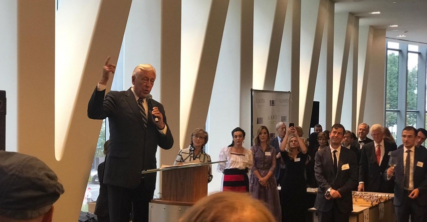 Maramureșul a primit – dar a și dat – premii în SUA, la o gală care a vizat și ridicarea vizelor pentru România