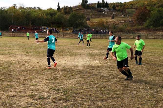 Sighetul suflă în ceafa Bârsanei. Șomcuta și Târgu Lăpuș, punctaj maxim