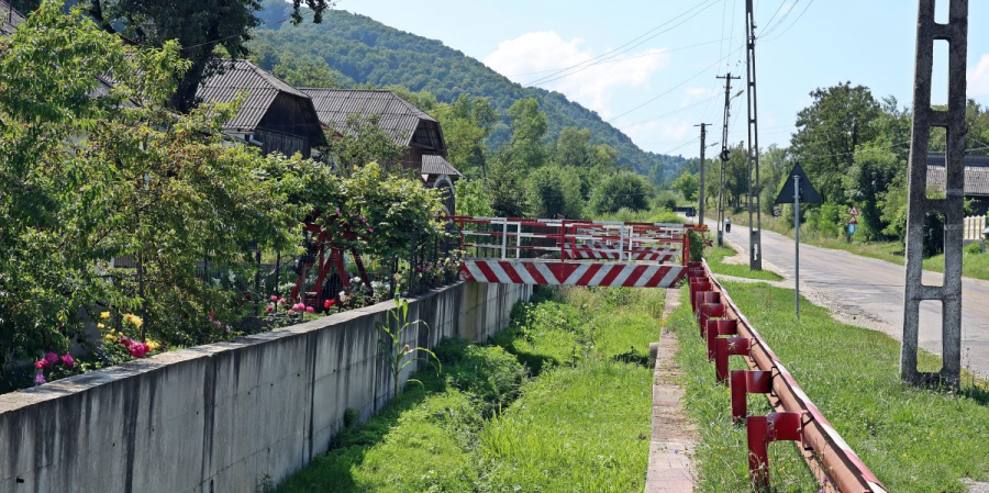 Șoferul n-avea permis, iar copilul lovit traversa neregulamentar
