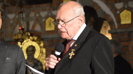 Academicianul Emil Burzo a primit distincția ”Cetățean de onoare al județului Maramureș”