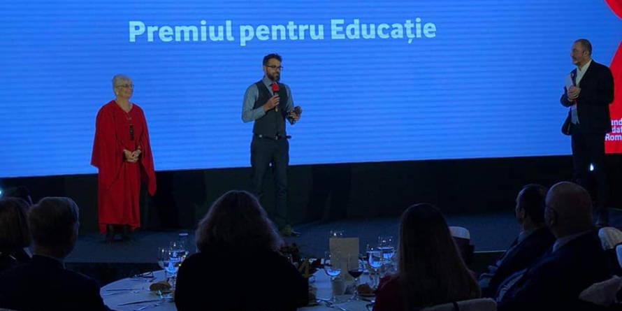 Adrian Hochia (Firiza) a luat ”Premiul pentru Educație” la Gala Fundației Vodafone 2019 (GALERIE FOTO)