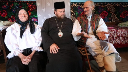 Moșu Deac din Bogdan Vodă, distins de episcopie