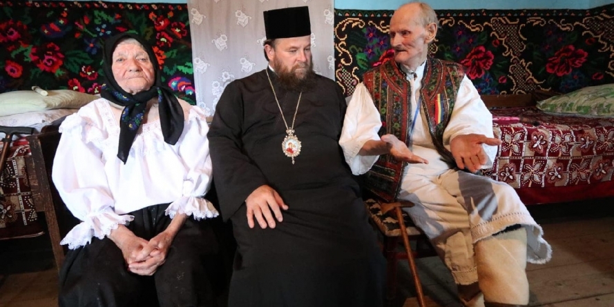 Moșu Deac din Bogdan Vodă, distins de episcopie