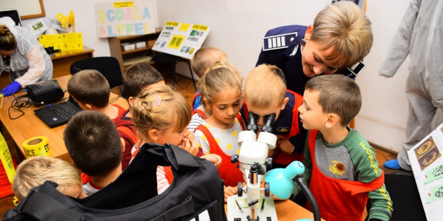 Criminaliști de mici, dar nu pentru mult timp