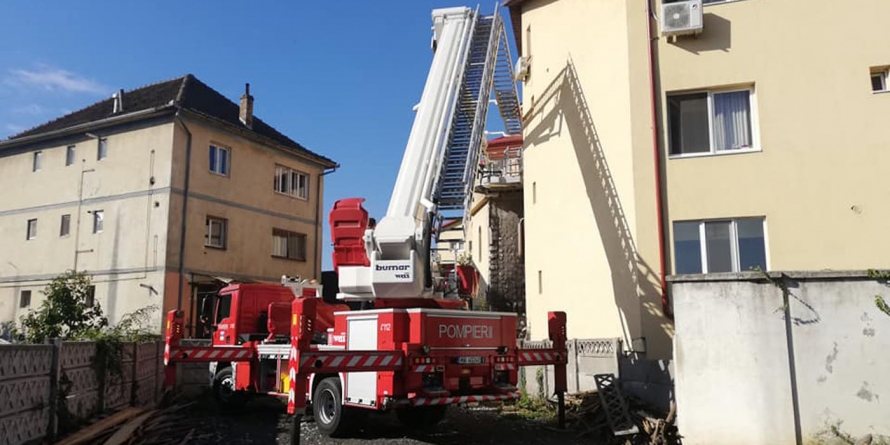 Pompierii băimăreni, de la incendiul imaginat al unui transformator electric, la unul real, la o magazie cuprinsă de flăcări