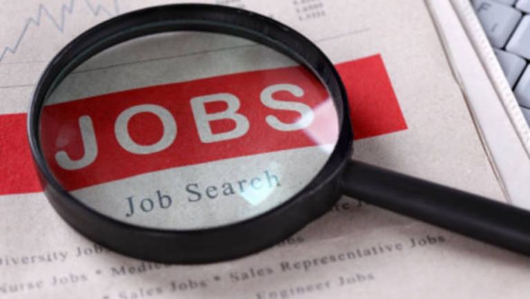 Peste 300 de locuri de muncă vacante, în Maramureș