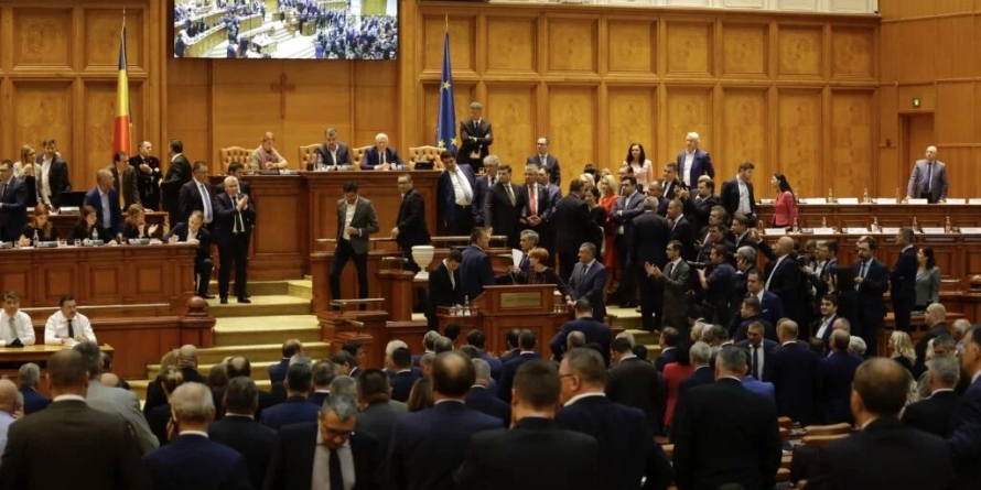 Moțiunea a trecut, Guvernul Dăncilă a picat