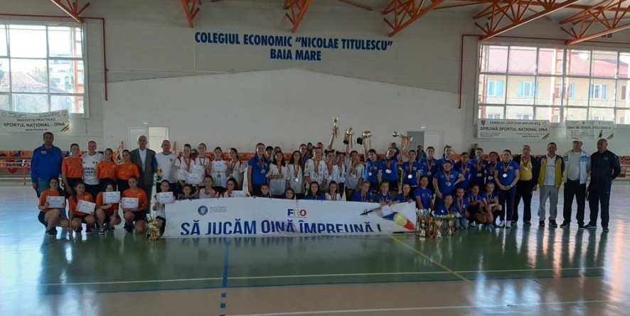 Maramureșencele „au pălit” trei medalii de bronz la Campionatul Național de Oină