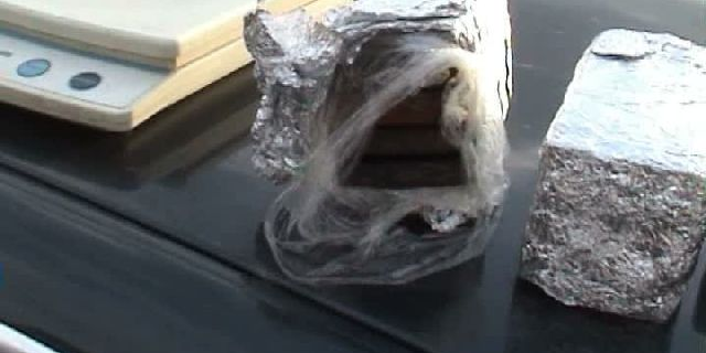 Traficant băimărean de droguri de risc, arestat după ce a fost prins conducând drogat și fără permis