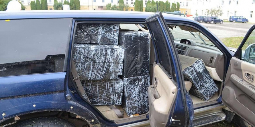 După o urmărire ca-n filme, doar țigările au fost capturate