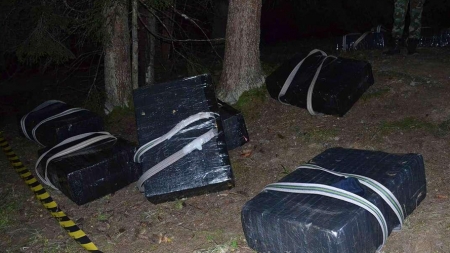 Micii traficanți de țigări sunt amendați, cei mari scapă cu… fuga