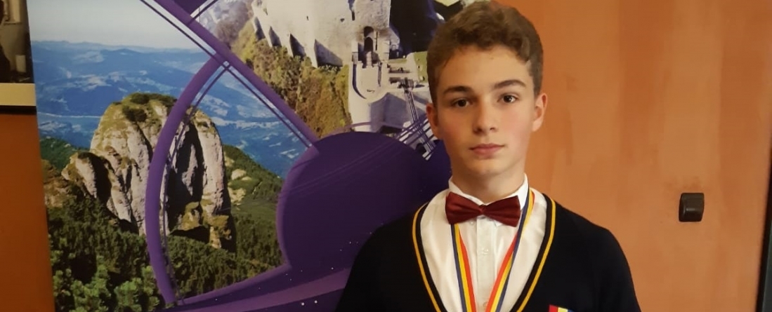 Juniorul Traian Tuș, medalie de argint la Olimpiada Internațională de Astronomie a seniorilor