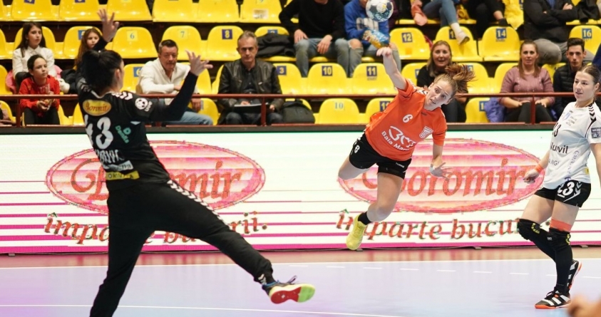 Minaur, învinsă de campioană în ultimul meci al anului