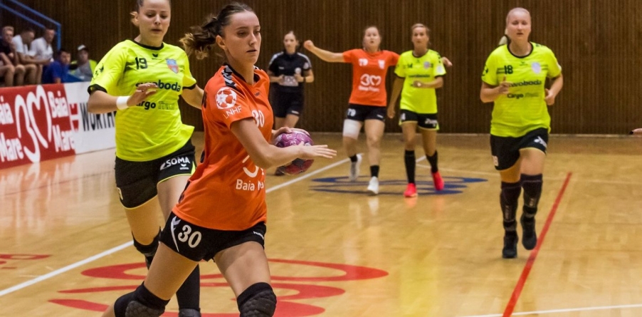 Controverse între suporteri și conducerea naționalei, care se răsfrâng și asupra unei jucătoare de la Minaur