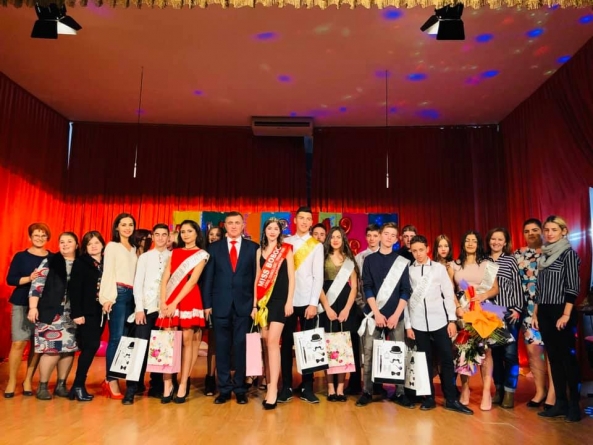 Miss și Mister Boboc la Liceul Tehnologic „Traian Vuia” din Tăuții Măgherăuș  (GALERIE FOTO)