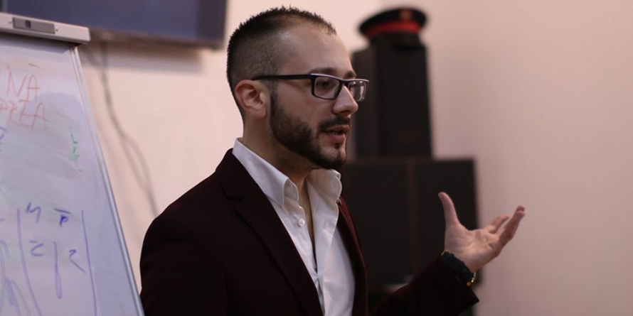 Conferință despre tehnicile de citire a chipului