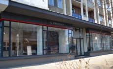 Expoziție de ceramică semnată de artista Delia Maxim la Galeria de Artă UAP Baia Mare