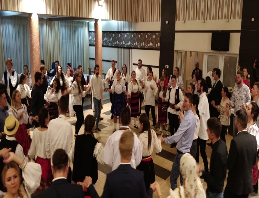 Danț de lăsatul secului în cantina CUNBM