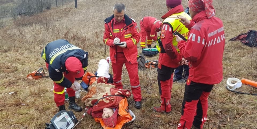 Elicopter SMURD chemat pentru salvarea unui maramureșean de 33 de ani