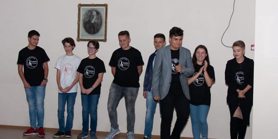 A II-a ediție a Cenaclului Cultural „Tinerii Clasici”