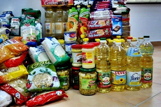 Ajutor de Rusalii: Mai multe familii defavorizate din Baia Mare vor primi pachete cu alimente