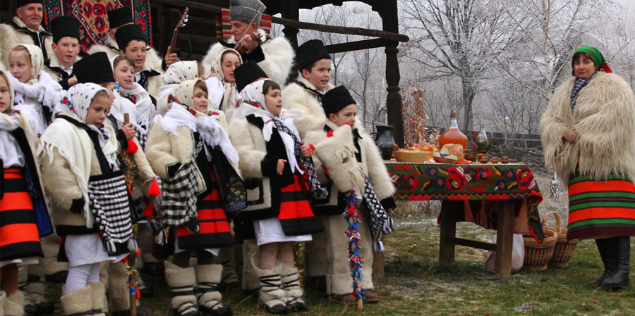 La Muzeul Satului: Va avea loc cea de-a XIII-a ediție a evenimentului Crăciun în Maramureș
