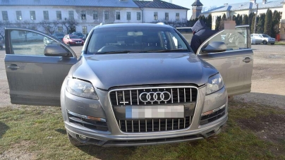Audi Q7 furat din Marea Britanie și  repede găsit în Cavnic