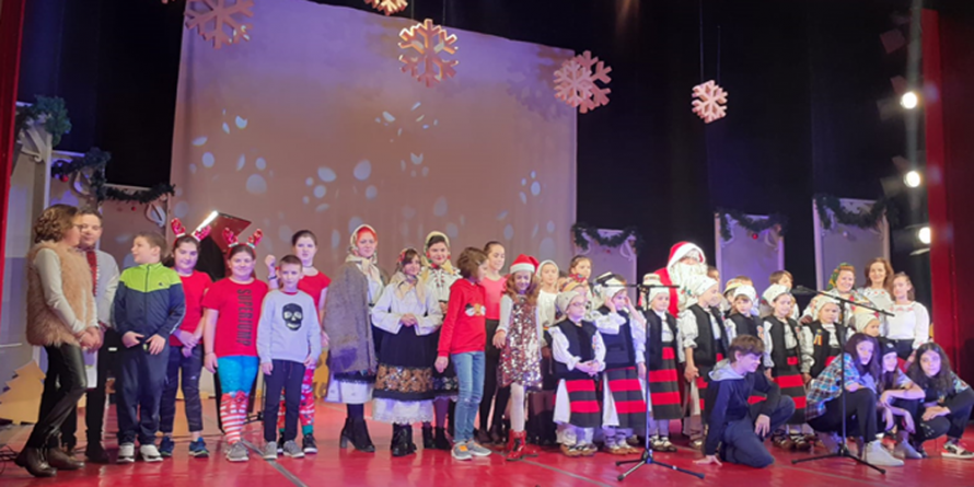 Moșul a venit și la copiii polițiștilor maramureșeni