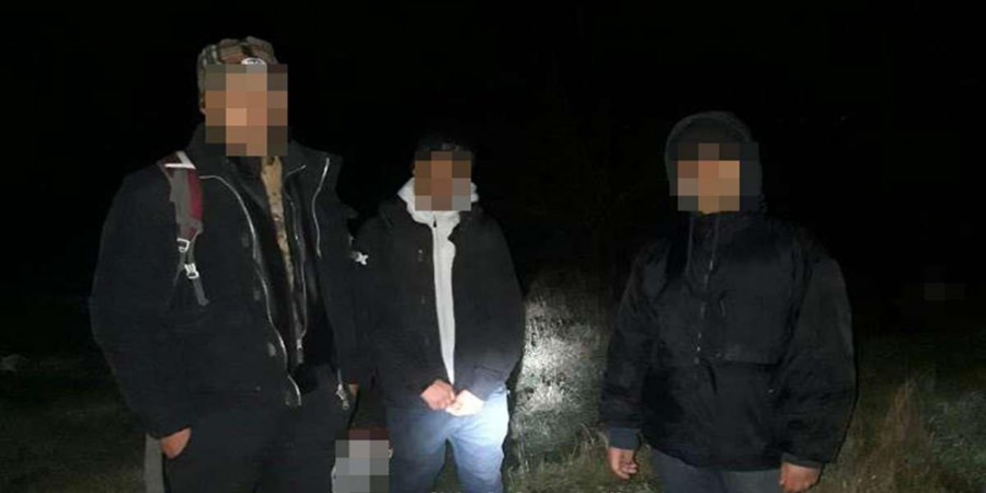 Alți trei bărbați de origine africană au vrut să ajungă pe jos în raiul occidental