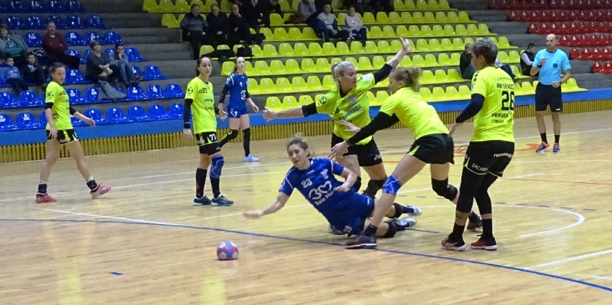 Fetele de la Minaur au câștigat turneul de la Baia Mare, după două victorii la limită