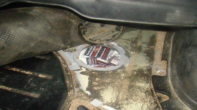 Amenda a fost aproape dublă cât valoarea mașinii și a țigărilor, luate la un loc