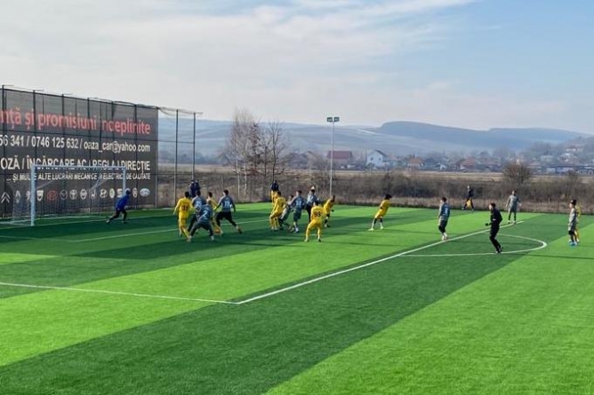 CS Minaur începe seria amicalelor cu un meci pierdut pe sintetic și cu 5 jucători în teste