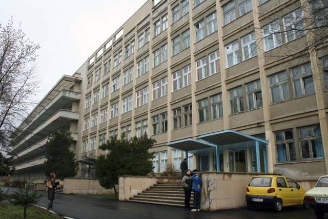 Se limitează programul de vizită și la Spitalul TBC