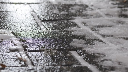 Burniță și polei prin județ