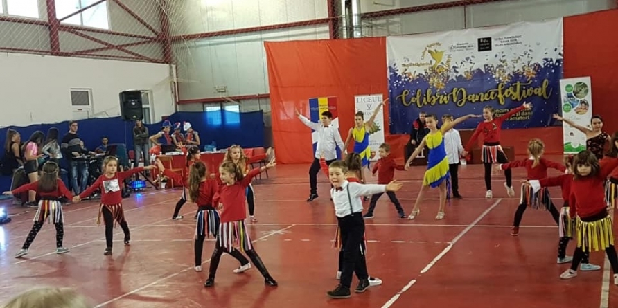Tabără de iarnă organizată de Clubul Sportiv Colibri