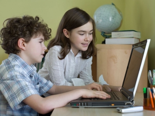 CODE Kids Fest Maramureș – Sălaj 2021: Are loc Târgul Regional de Știință și Tehnologie pentru Copii