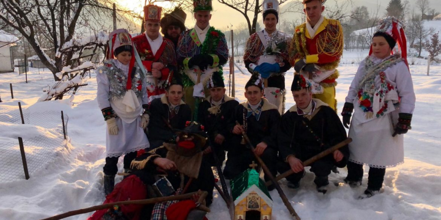 Peste 30.000 de ucraineni din Maramureș sărbătoresc Crăciunul pe rit vechi